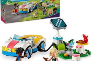 LEGO Friends Elektrikli Araba ve Şarj İstasyonu 42609-6 Yaş ve Üzeri Çocuklar için Zac ve Nova Minifigürü İçeren Yaratıcı Oyuncak Yapım Seti (170 Parça)