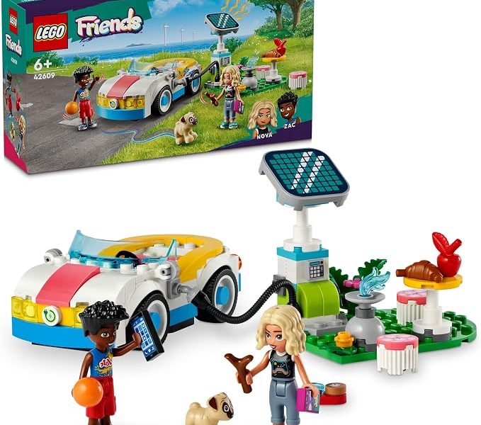 LEGO Friends Elektrikli Araba ve Şarj İstasyonu 42609-6 Yaş ve Üzeri Çocuklar için Zac ve Nova Minifigürü İçeren Yaratıcı Oyuncak Yapım Seti (170 Parça)