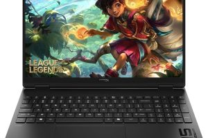 HP OMEN | NVIDIA GeForce RTX 5060 8 GB | 15.3 inç 165 Hz 6.5 ms IPS Ekran | AMD Ryzen 7 260 | 16 GB DDR5 RAM | 512 GB SSD | FreeDOS | D62C8EA