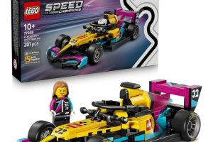 LEGO Speed Champions F1 ACADEMY LEGO Yarış Arabası 77258 | 10 Yaş ve Üzeri Çocuklar için Kıyafetli ve Kasklı Minifigür İçeren Oyuncak Yapım Seti, Hediye Fikri (201 Parça)