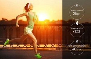 3- Akıllı saatler spor aktivitelerini takip edebilirsiniz.